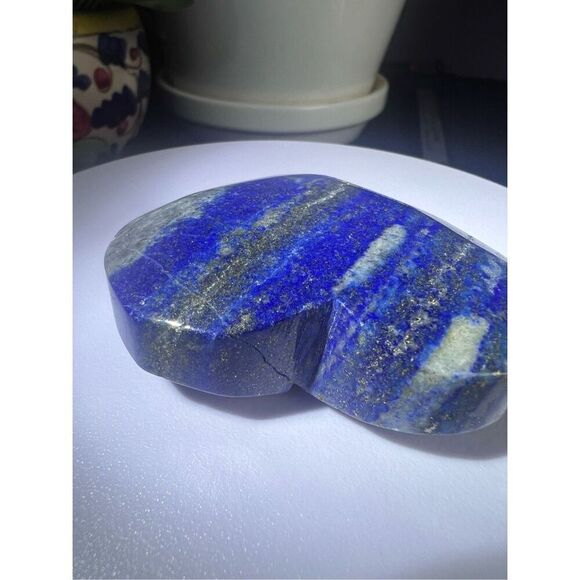 Lapis Lazuli Crystal Heart Carving (#2) - Picture 5 of 14